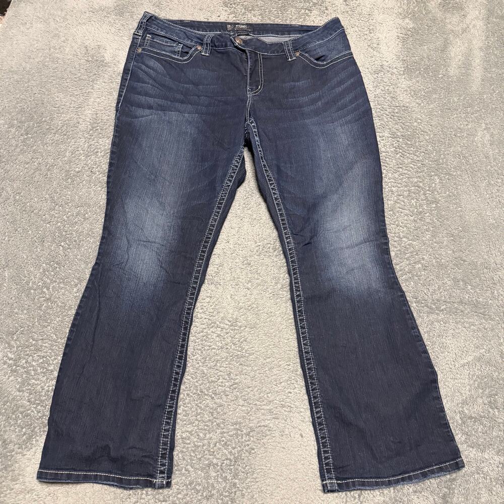 Silver Jeans Women 20 x31 Plus (40x29.5) Tuesday Bootcut Western Contract Stitch